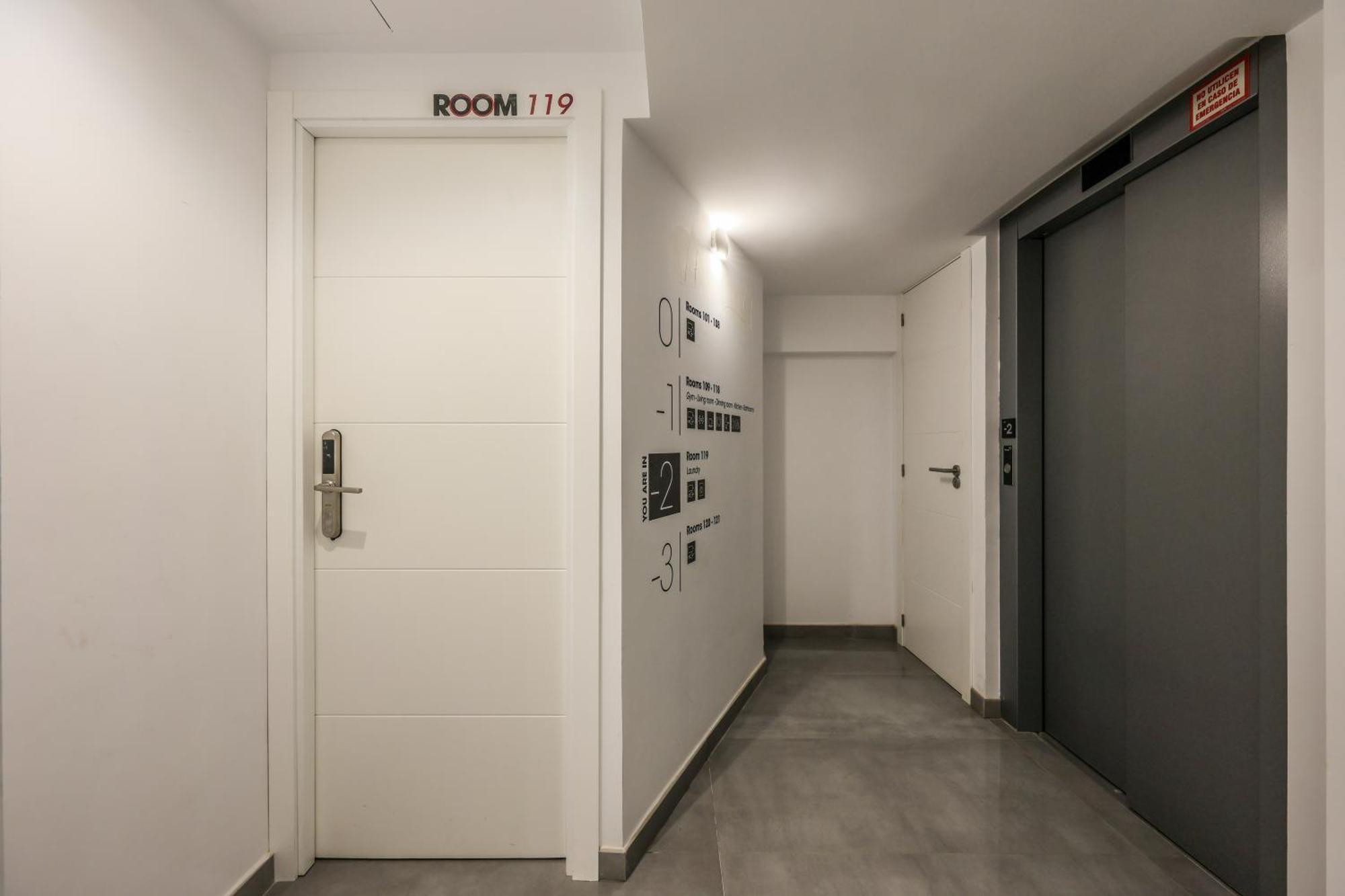 Amazinn Places Blasco De Garay 113 Madrid Esterno foto