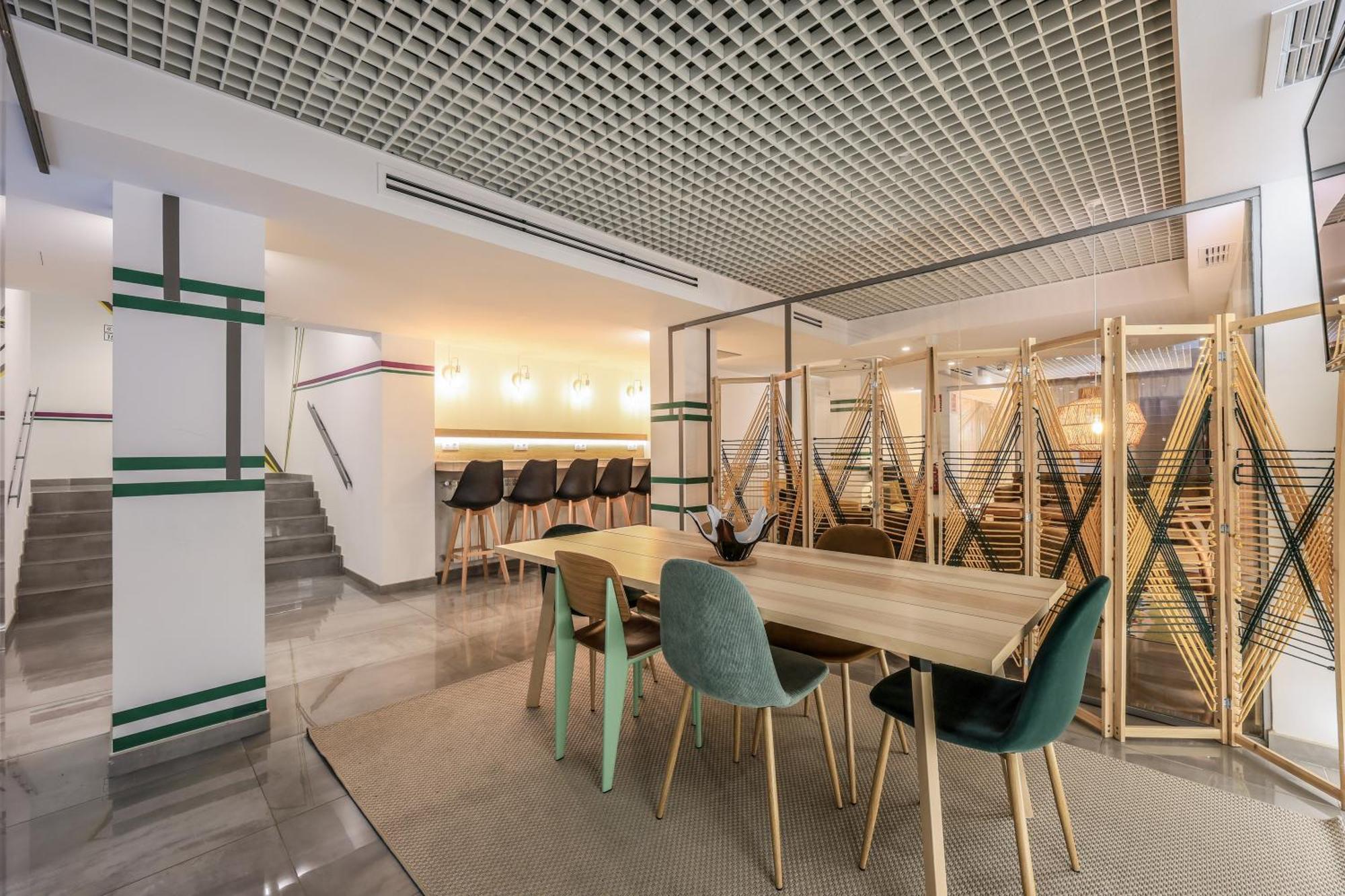 Amazinn Places Blasco De Garay 113 Madrid Esterno foto